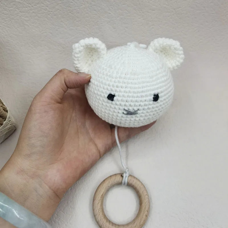 Handgemachte Häkelarbeit Bär Tierkopf Strickrassel mit Musik DIY Baby Säugling Neugeborenen Beißring Sensorisches Spielzeug